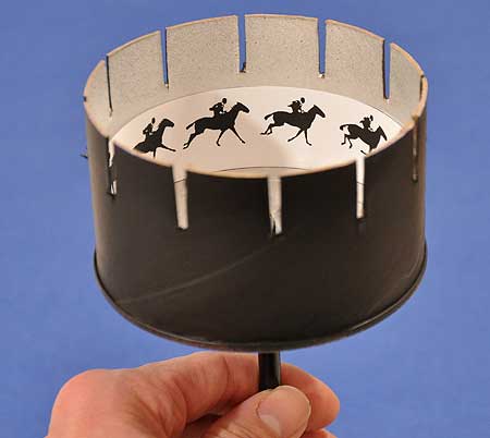 how to make a miniature zoetrope